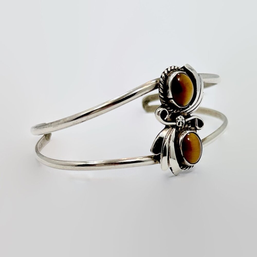 Tiger Eye Cuff, Sterling Silver, Native American, Vintage Bracelet, Navajo - Picture 2 of 5